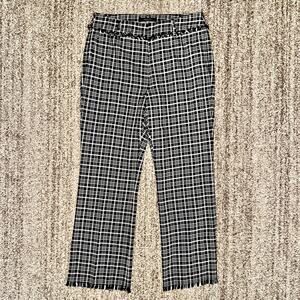 Weekend Max Mara Women's Black/White Tweed Ruffled Dress Pants